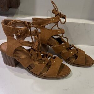 Old Navy Tan faux Suede Women's Sandals